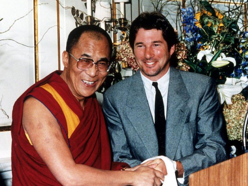 Richard Gere junto al Dalai Lama en una imagen de 1987.