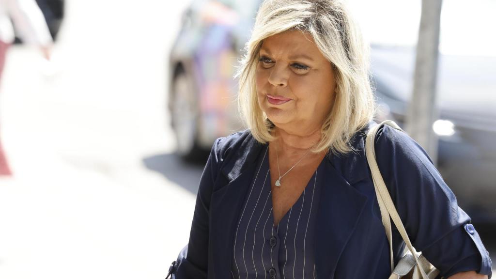 Terelu Campos, llegando al funeral de Caritina Goyanes.