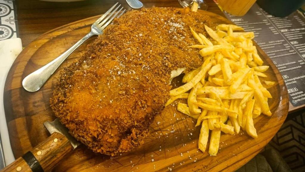 Cachopo preparado en Casa Rosita