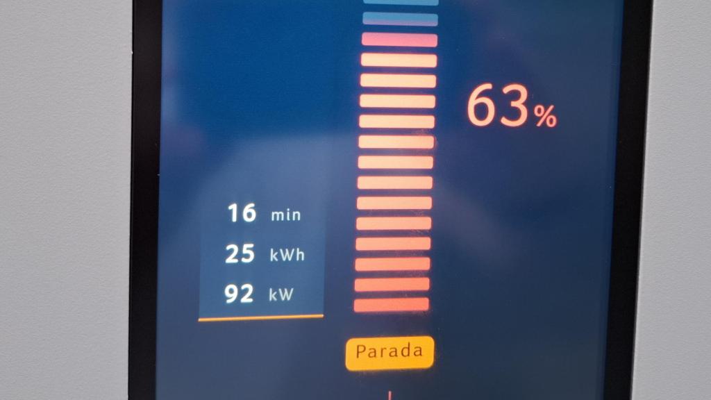 Con el Voyah Free se puede cargar hasta 100 kW de potencia máxima.