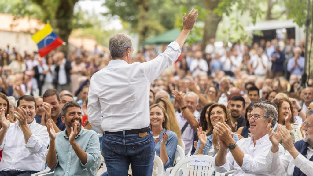 Inicio curso político.