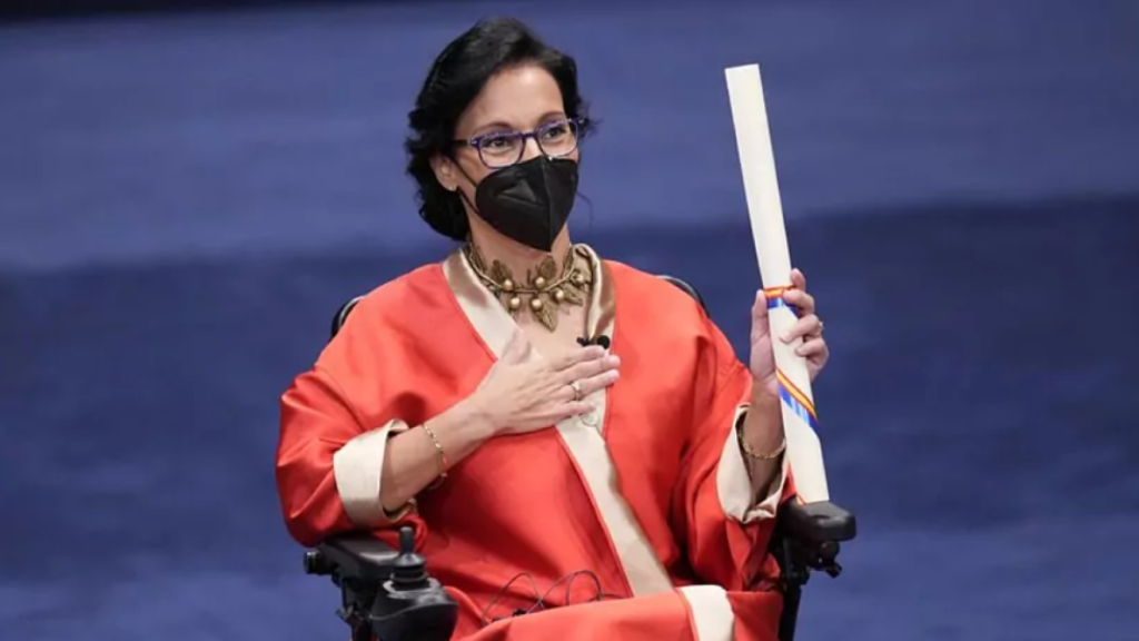 Teresa Perales recibe el premio Princesa de Asturias.