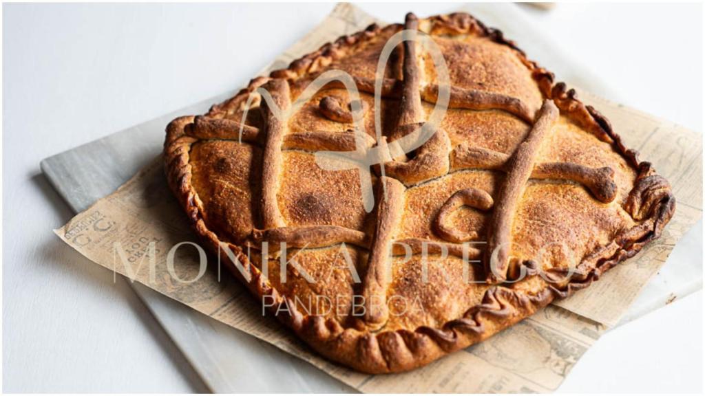 Empanada gallega de bacalao