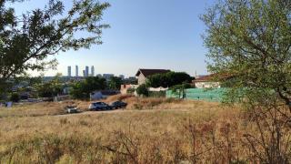 La colonia Montecarmelo al lado de la M-40.