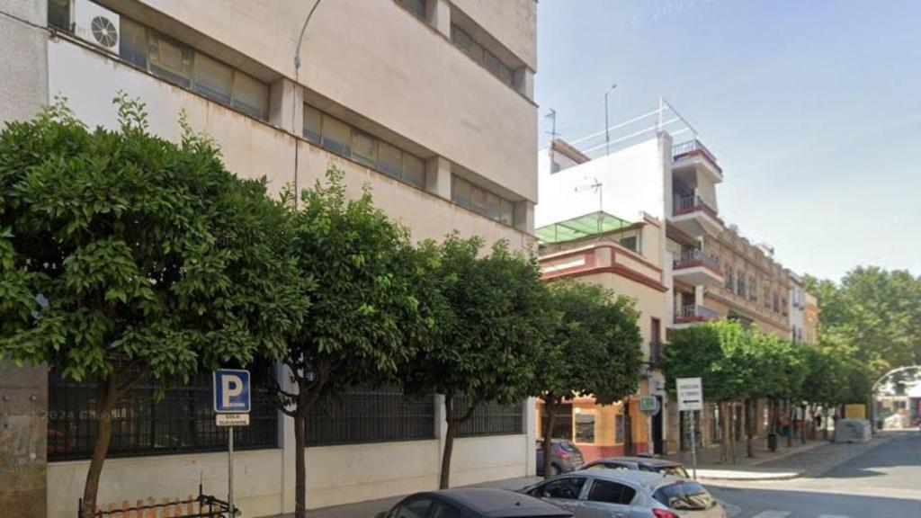 El tramo de la calle Feria donde se concentran más altercados con okupas.