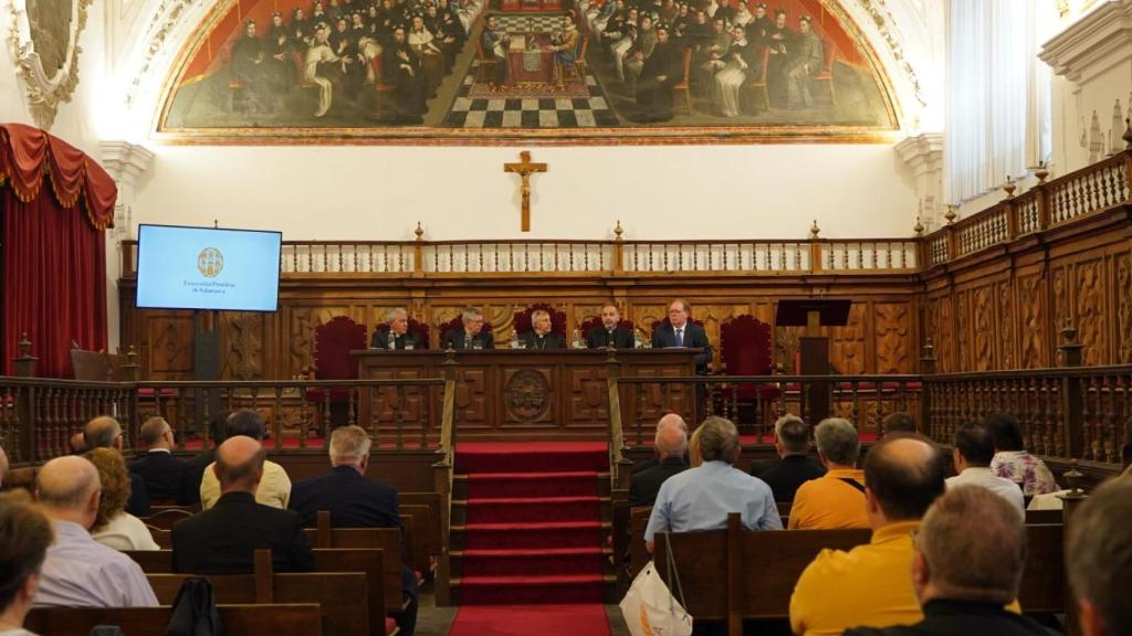 Participantes en el Simposio de Derecho Canónico de la UPSA