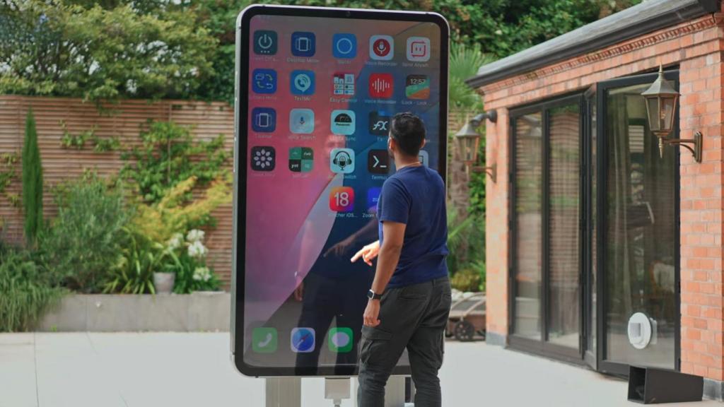 Este 'iPhone' lleva Windows y Android.