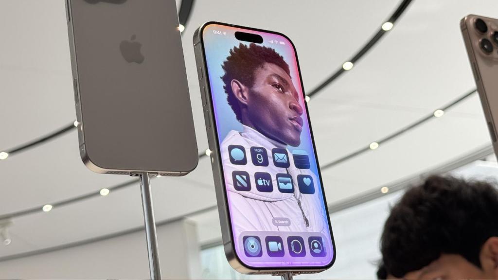 Animación de Apple Intelligence en iPhone 16 Pro