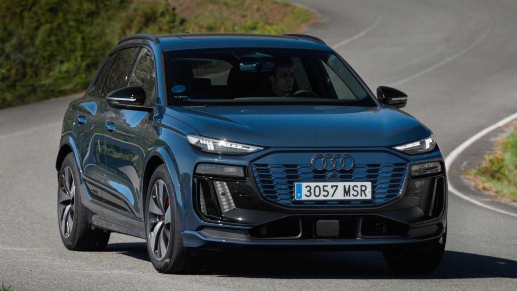 Audi Q6 e-tron 2024.