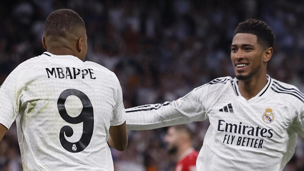 Bellingham celebrando un gol junto a Mbappé.