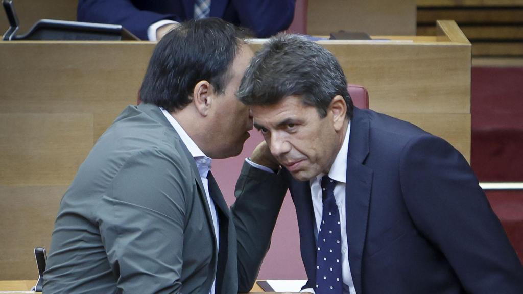 Carlos Mazón junto al síndic del PP en las Cortes Valencianas, Juanfran Pérez