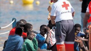 Aragón pide a sus alcaldes que medien con particulares para encontrar pisos para los menores migrantes