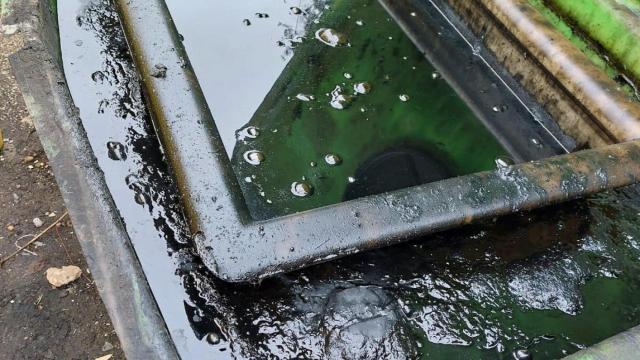 Depósito con sustancias peligrosas en Padrones de Bureba