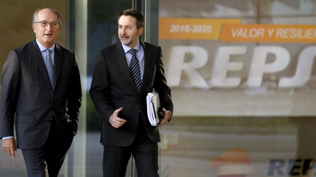 El presidente de Repsol, Antonio Brufau, y su consejero delegado, Josu Jon Imaz.