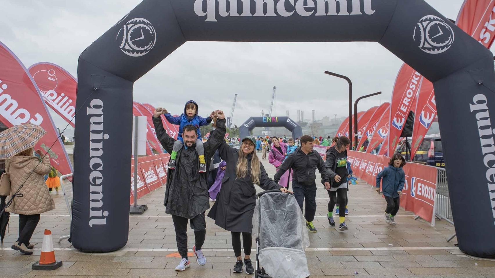 Galería: El photocall de Quincemil en la carrera ENKI 2024 de A Coruña (Parte 5)