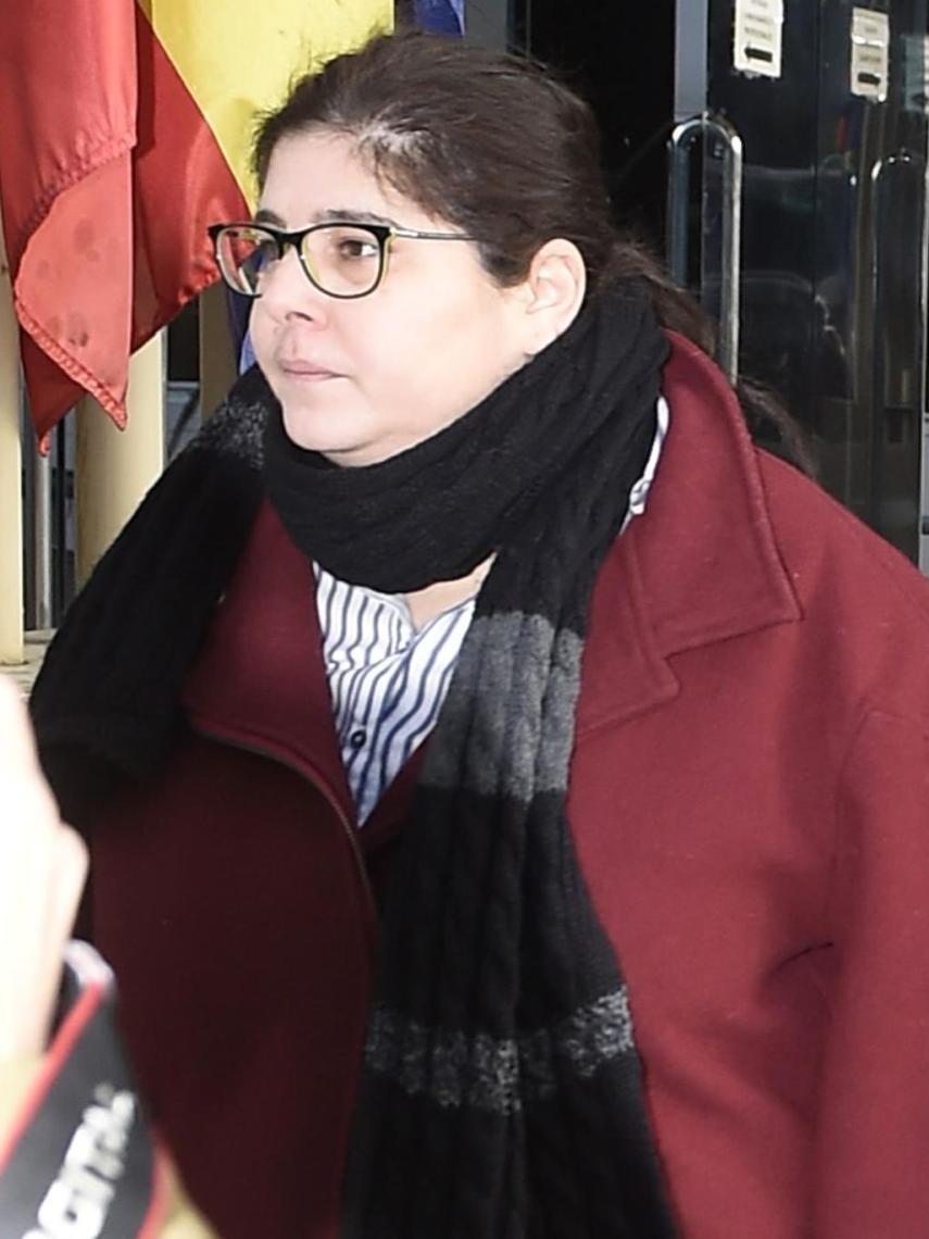 Thais Tous, saliendo de los juzgados, en 2017.