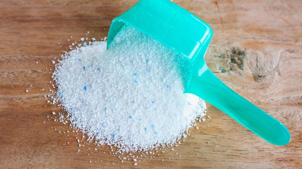 Detergente en polvo para lavadora.