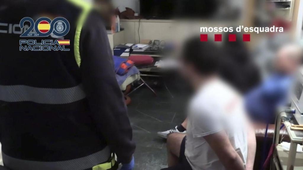 Imagen de la detención de componentes de una célula del Cártel de Sinaloa en Barcelona, en noviembre de 2024..
