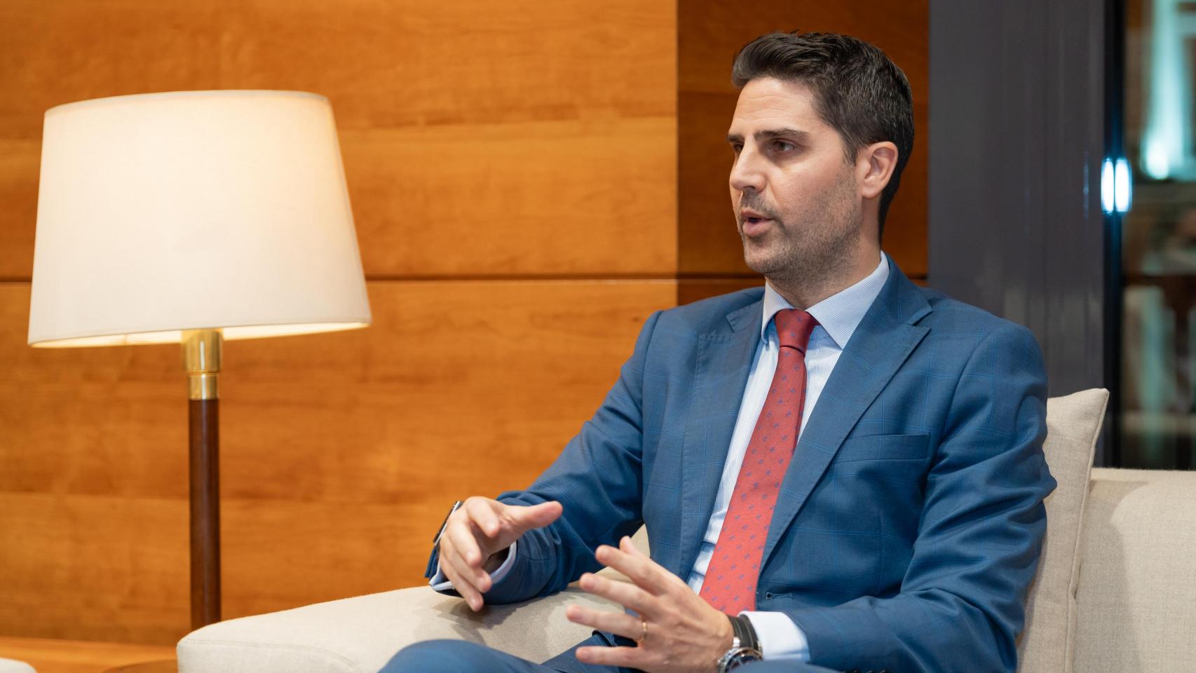 El consejero de Educación, Emilio Viciana, durante una entrevista con El Español.