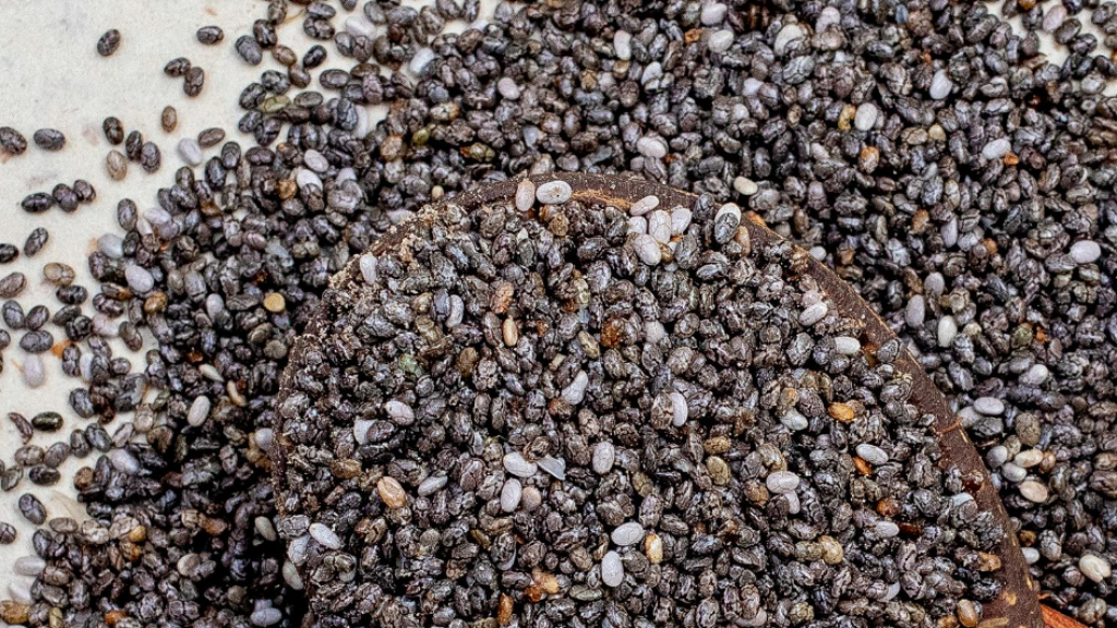 Aurelio Rojas, cardiólogo / semillas de chía (Jubair Bin Iqbal / Pexels)