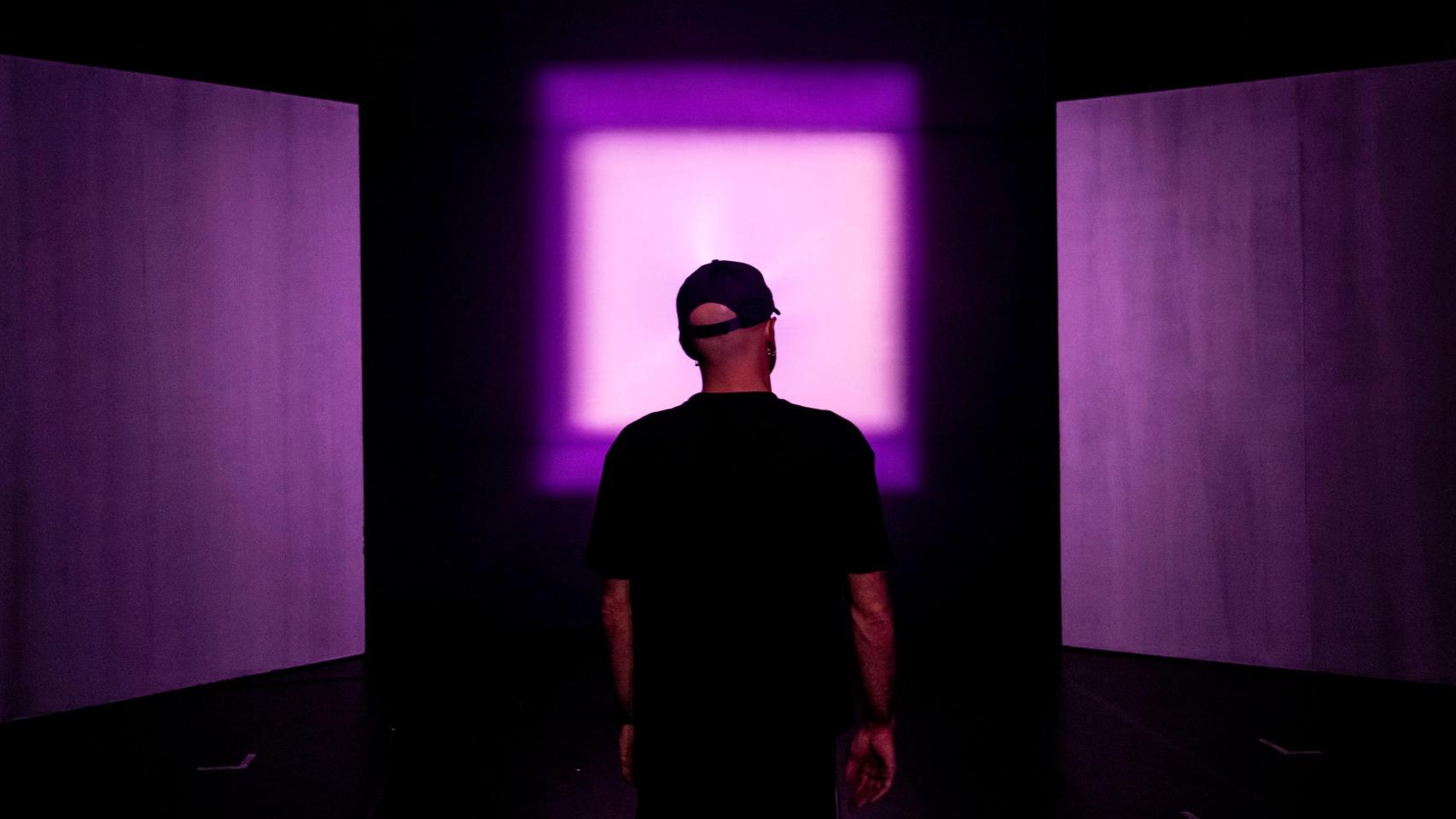 Un momento de 'La luz de un lago', de El Conde de Torrefiel. Foto: Vicent Tavola