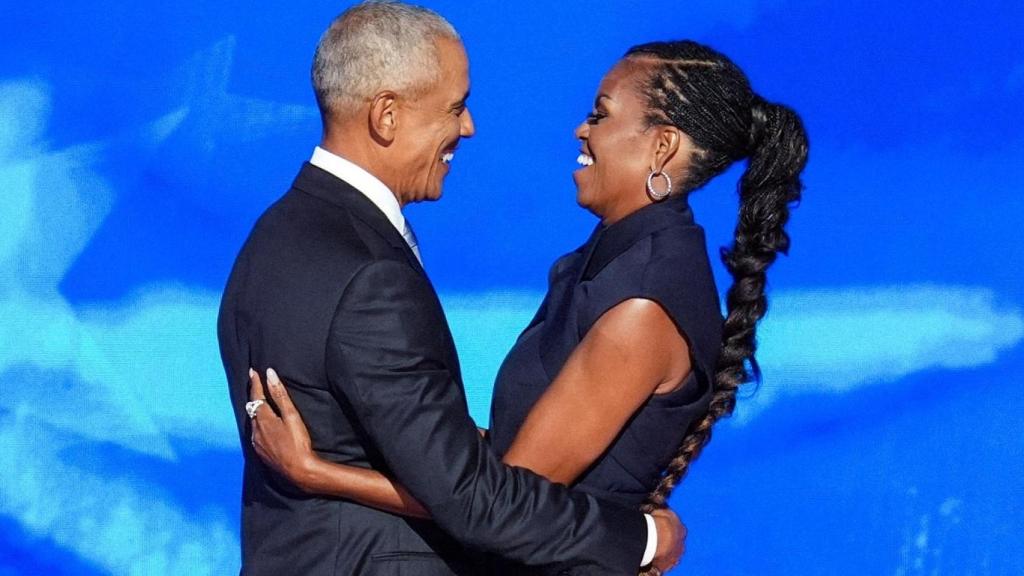 Barack y Michelle Obama en un evento en Estados Unidos. Imagen difundida en sus redes.