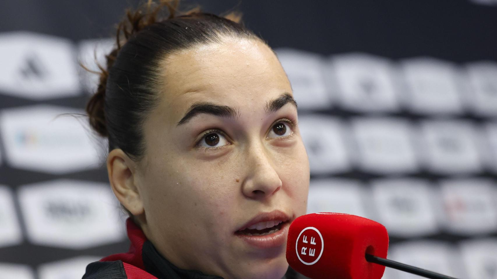 Cata Coll, en la rueda de prensa previa a la Supercopa de España femenina.