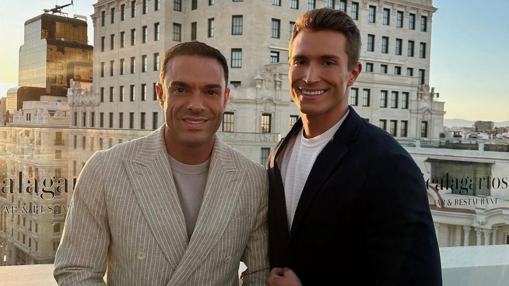 Hugo Fuertes y Antonio Rossi se despiden de su amigo.