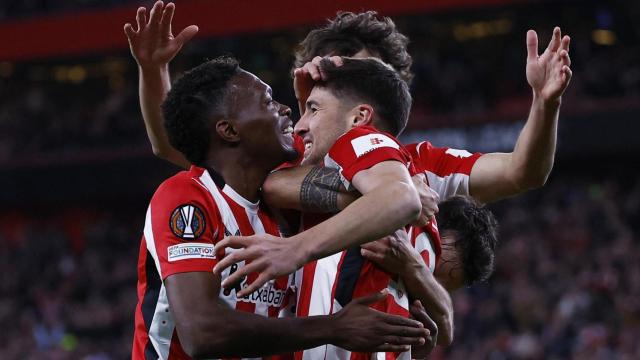 Los jugadores del Athletic Club celebran uno de los goles ante el Viktoria Pilzen.