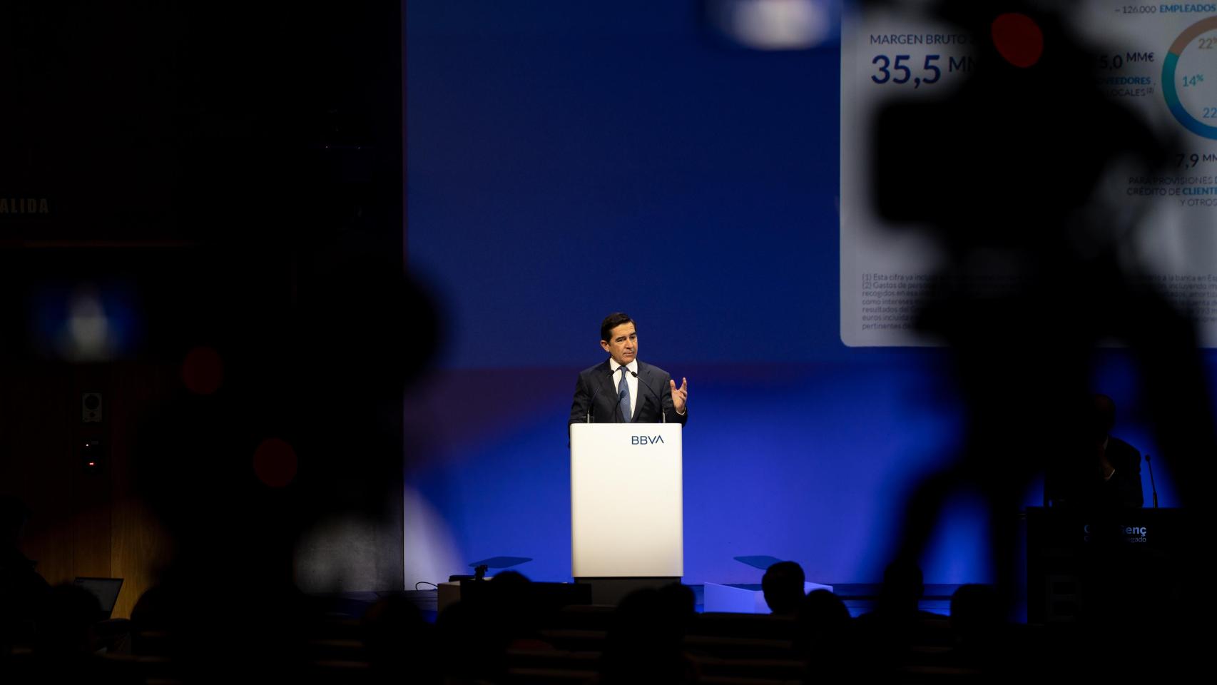 Carlos Torres, presidente de BBVA, durante la presentación de los resultados del ejercicio 2024 del banco.