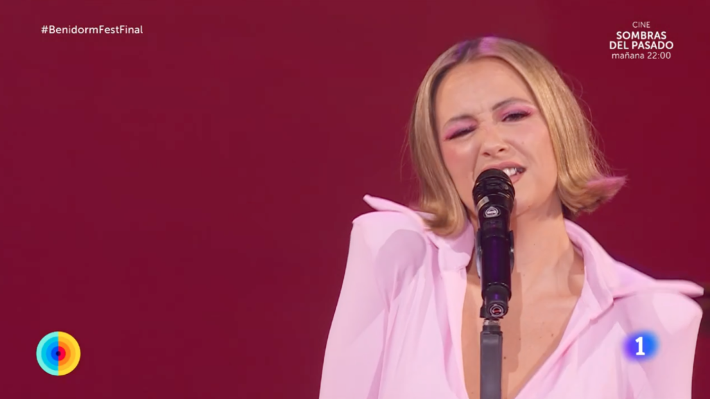Rigoberta Bandini en la final del Benidorm Fest 2025.