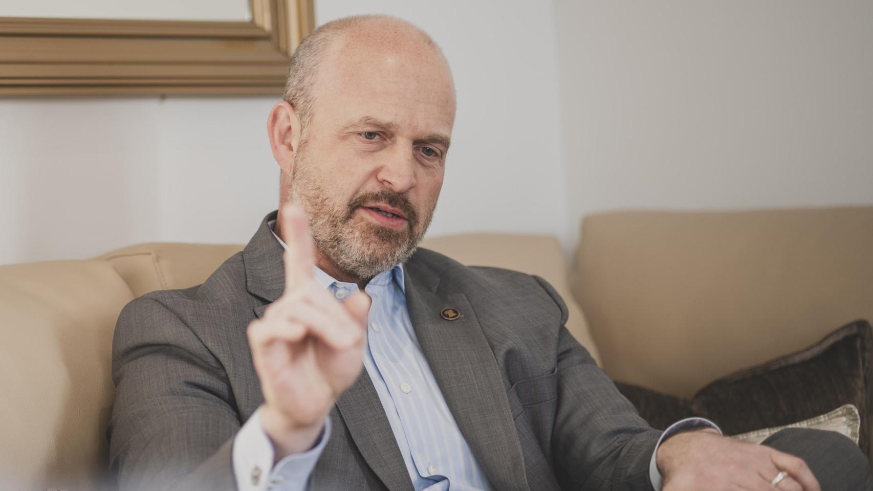 Kevin Roberts, presidente de la fundación Heritage, asiste a la cumbre de Patriots este sábado en Madrid.