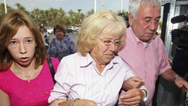 María del Carmen García, condenada por matar al violador de su hija, a su llegada a los Juzgados a la Ciudad de la Justicia de Elche.