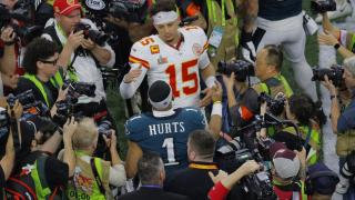 Patrick Mahomes felicita a Jalen Hurts