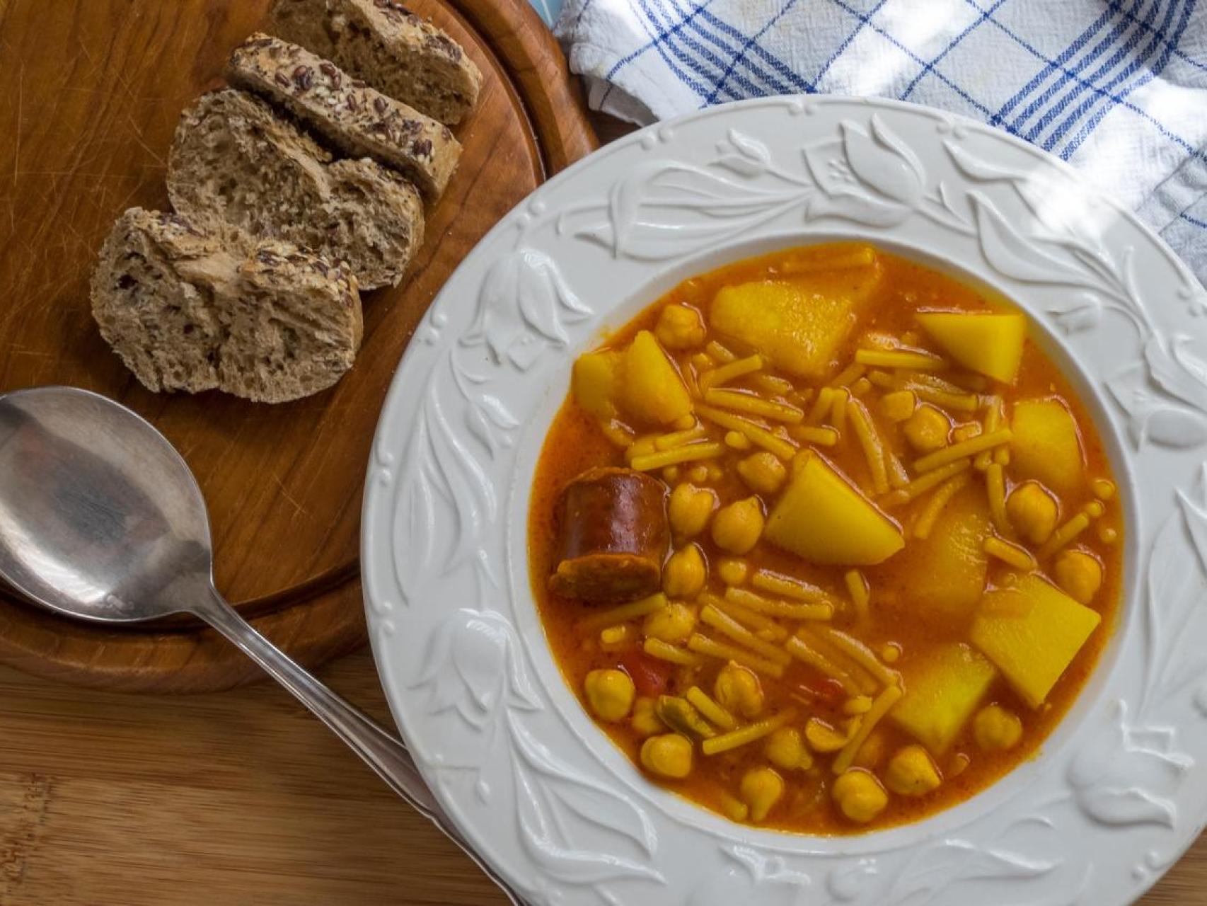 Esta es la cena ideal para los andaluces cuando el cuerpo te pide - Main Image