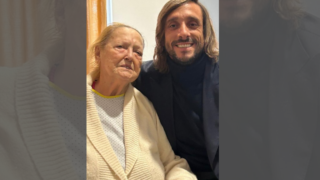 Antonio Revilla recuerda con cariño a su abuela.