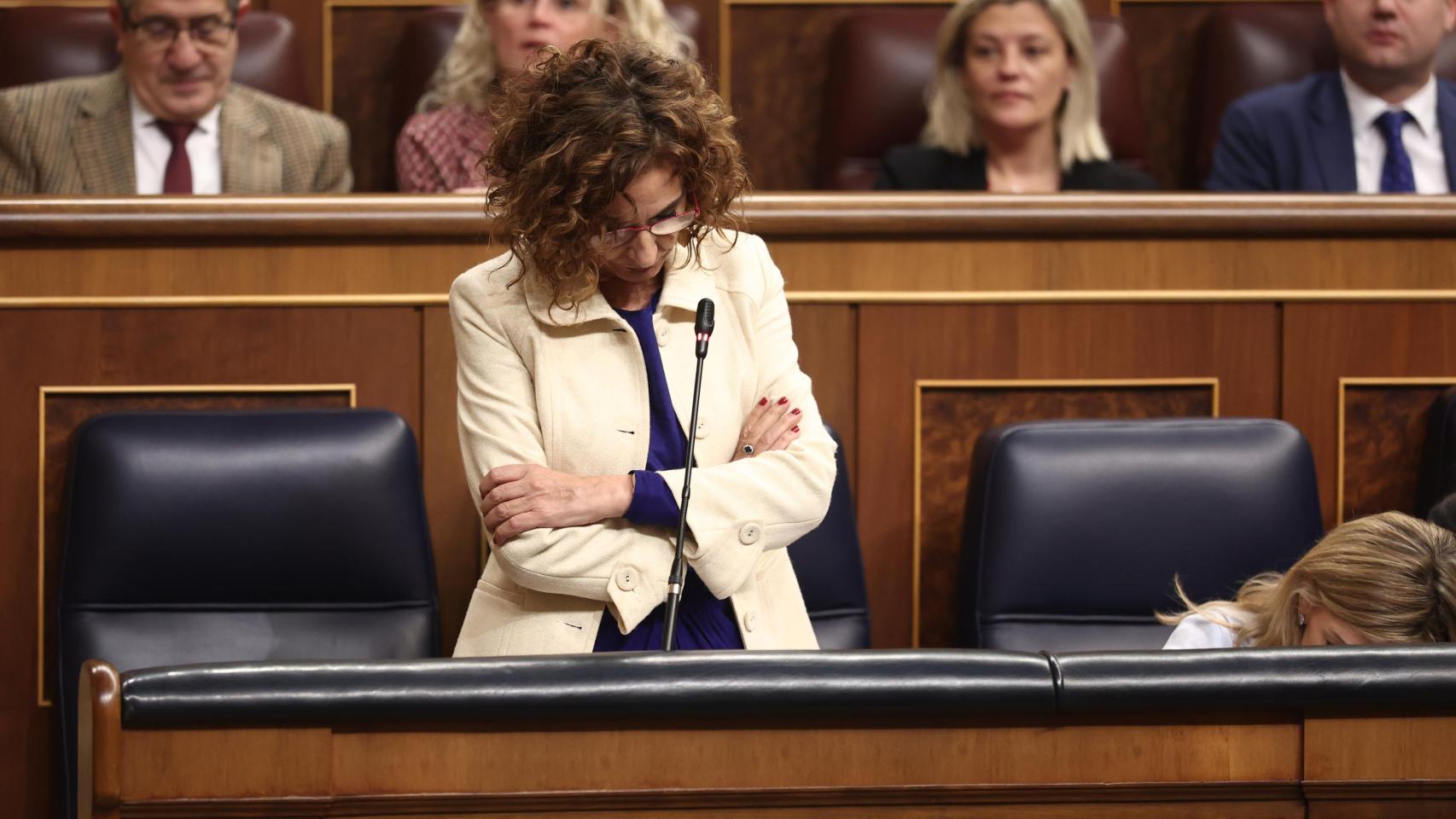 María Jesús Montero, vicepresidenta de Hacienda, este miércoles en la sesión de control al Gobierno en el Congreso.
