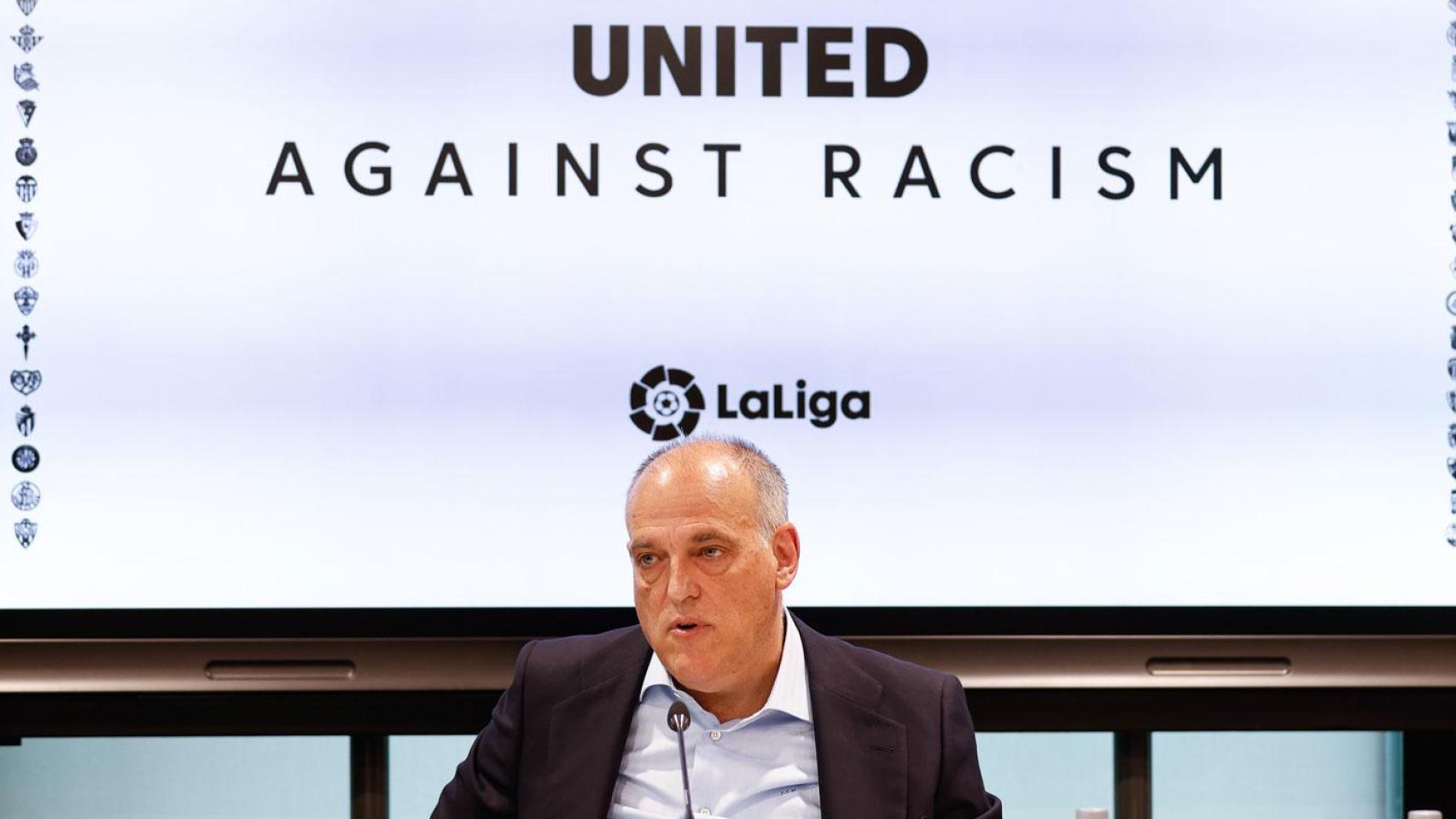 Javier Tebas en un acto de LaLiga contra el racismo.