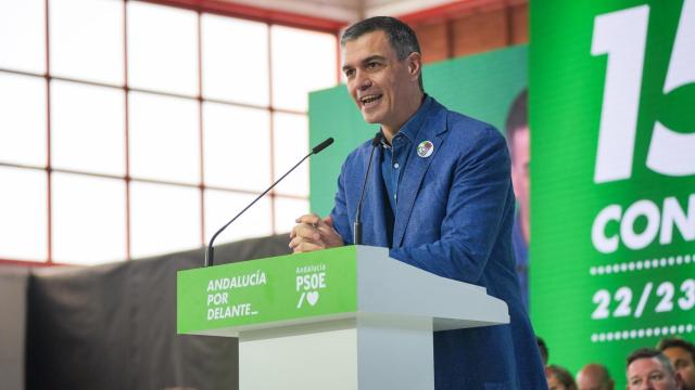 El presidente del Gobierno, Pedro Sánchez, este sábado en Granada.