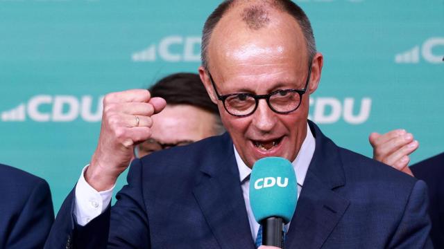 Merz, eufórico, en la celebración de la victoria en la sede de la CDU.