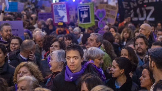Íñigo Errejón en la manifestación del 8-M en Madrid en 2023.