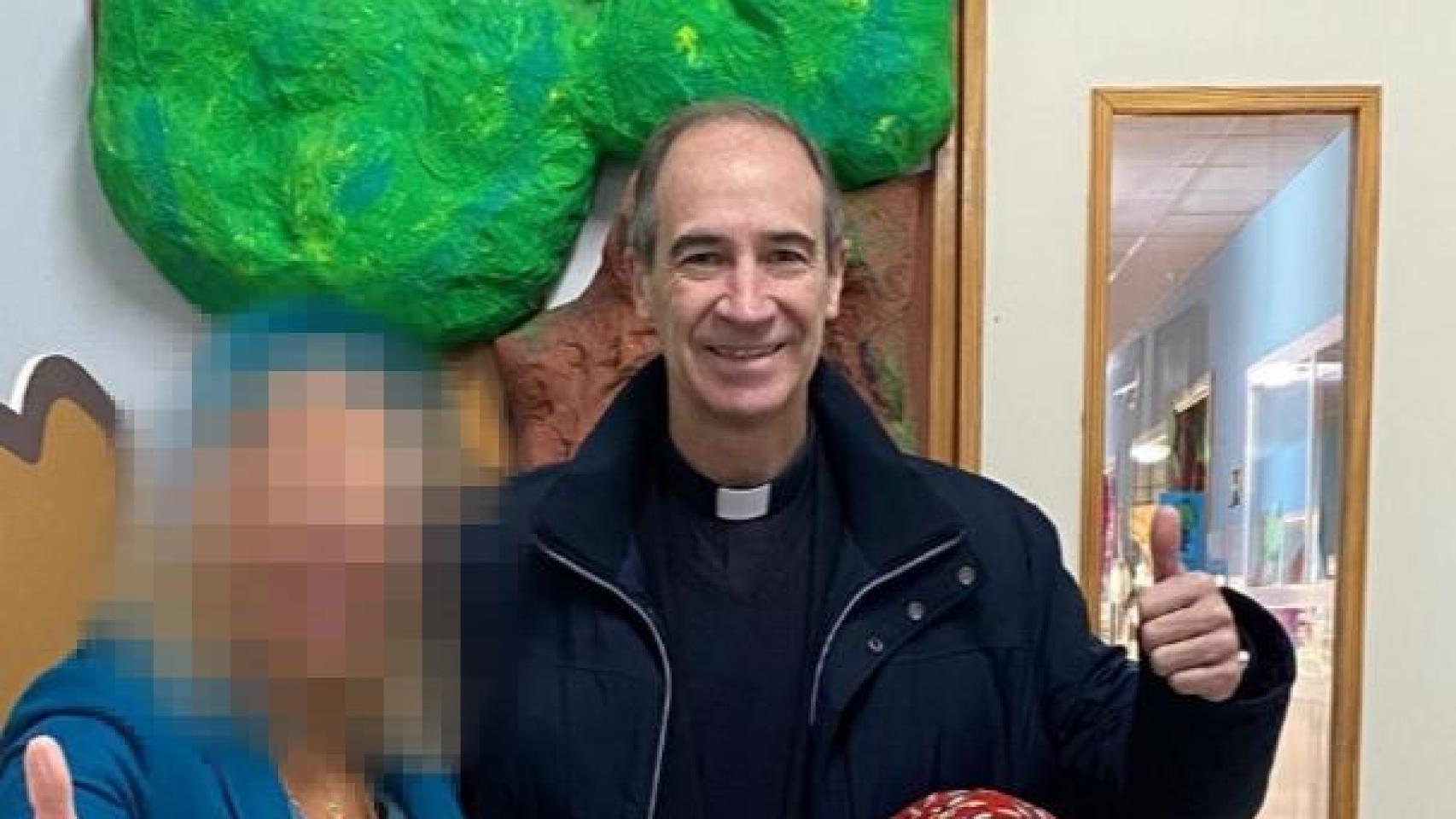 Marcelino, el cura detenido por agresión a una menor.