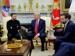 Zelenski, en la Casa Blanca con Trump y Vance.