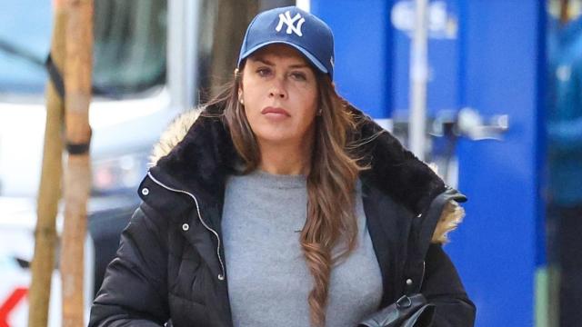 Karla Sofía Gascón por las calles de Madrid tras su polémica.