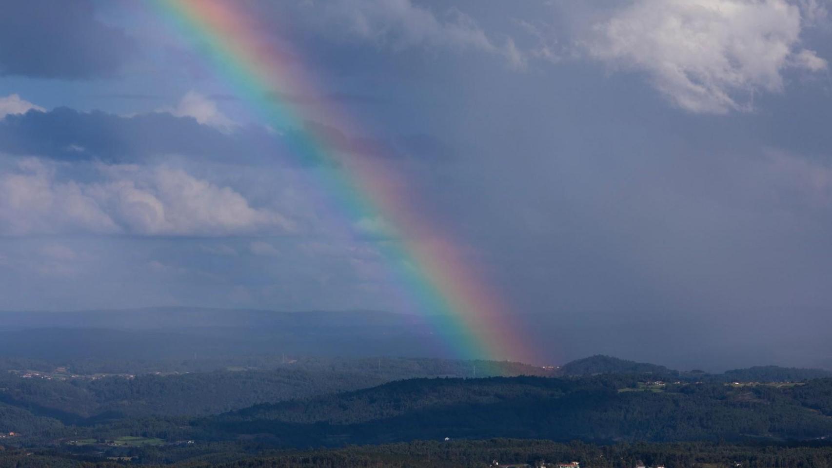 Un arcoíris en el cilo de Galicia
