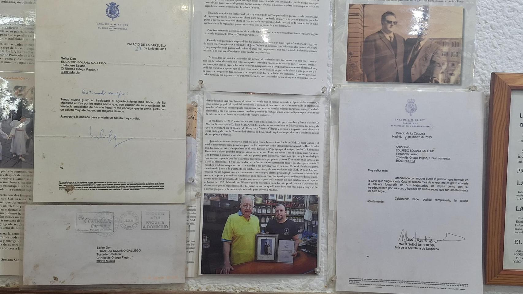 Eduardo, el veterano de Bosnia e Irak que lo dejó todo para salvar la  tienda de sus abuelos que sirve frutos secos a la Casa Real