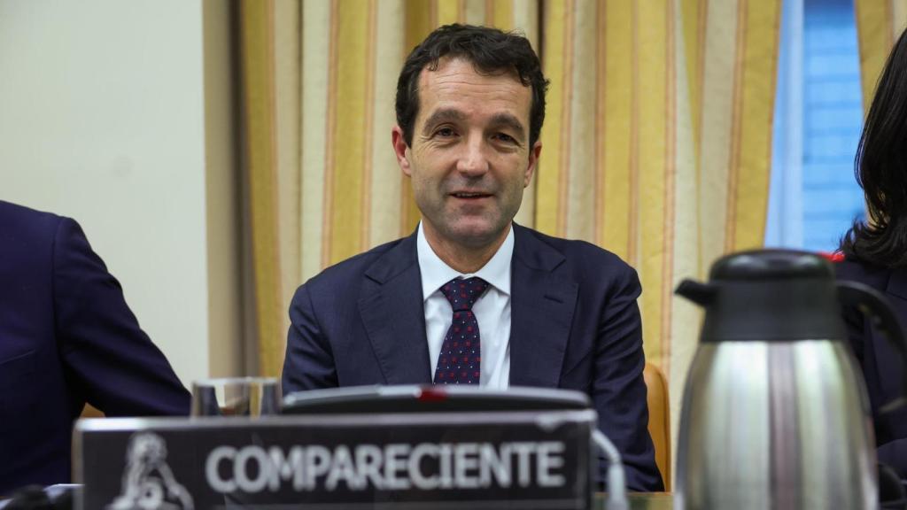 El presidente de Indra, Ángel Escribano, durante su comparecencia en el Congreso.