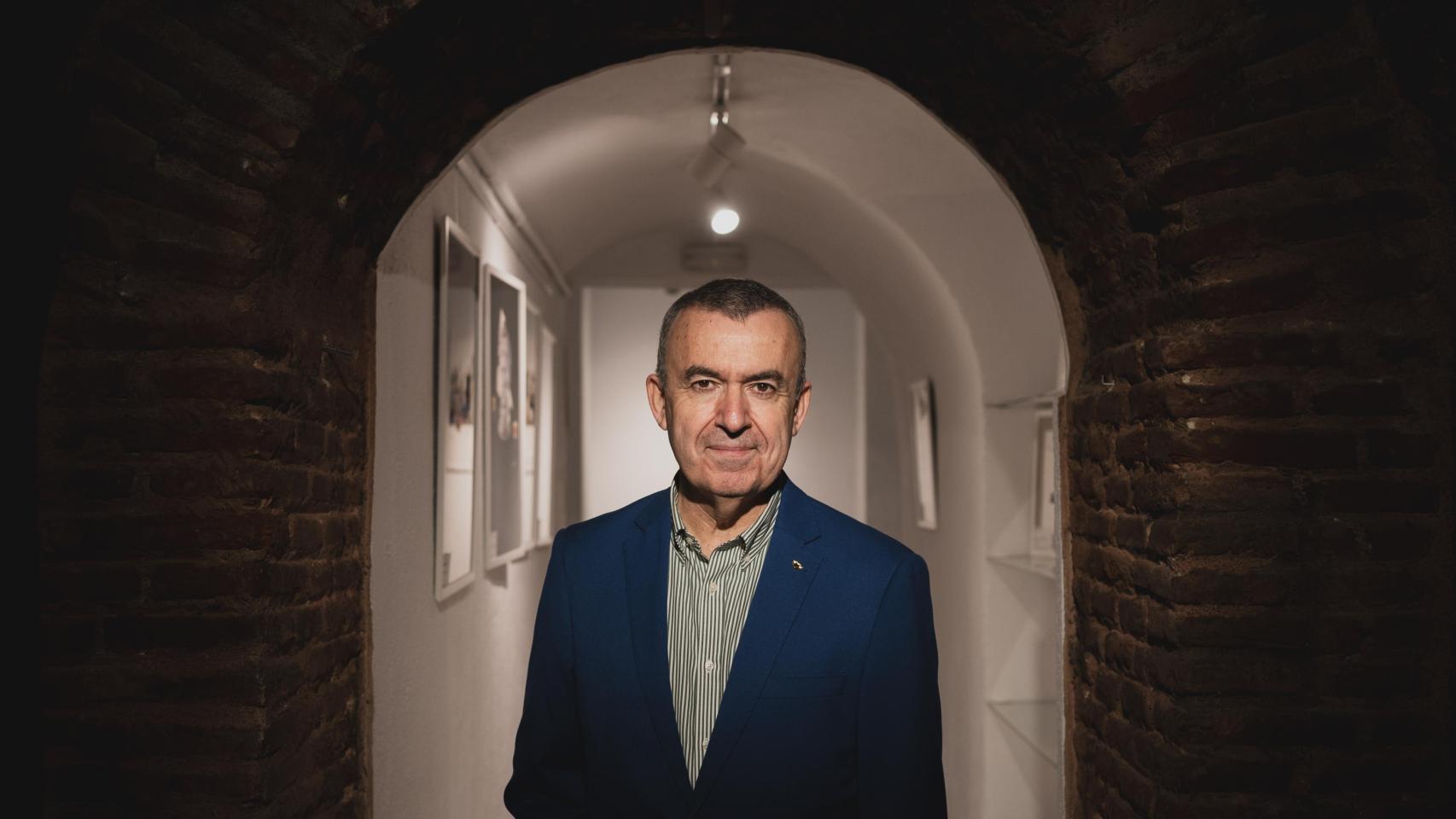 El escritor Lorenzo Silva acaba de presentar la novela 'Las fuerzas contrarias'.