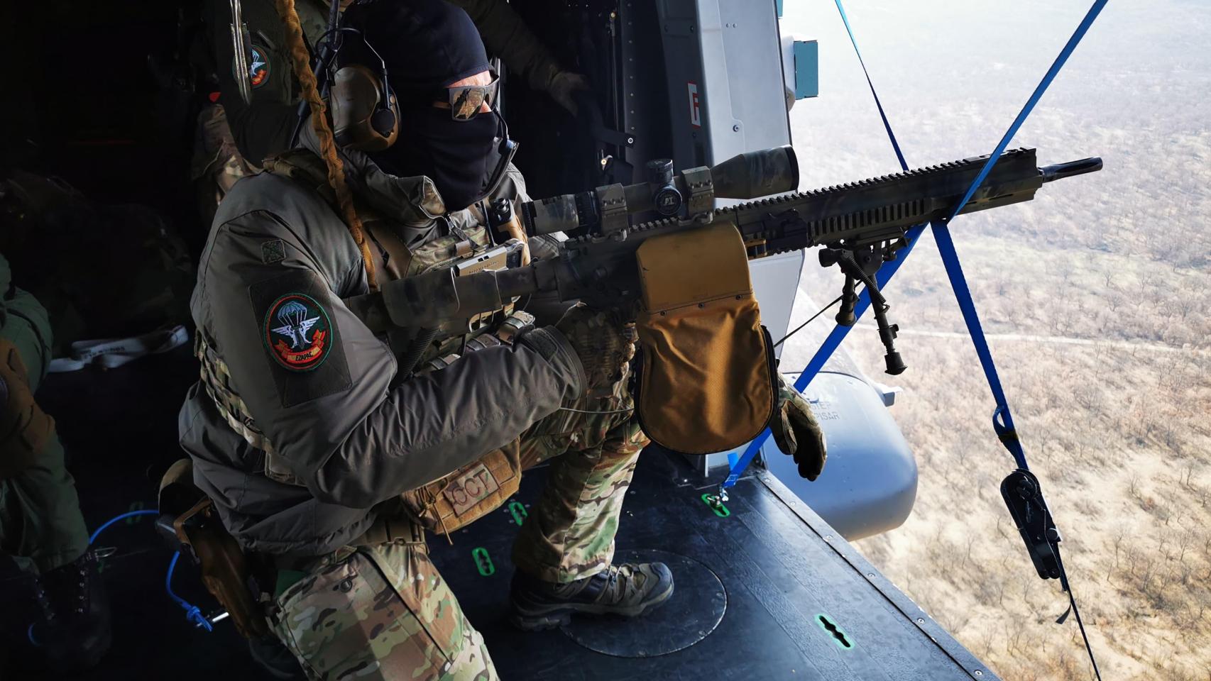 Tropas de élite del Ejército del Aire durante un ejercicio.