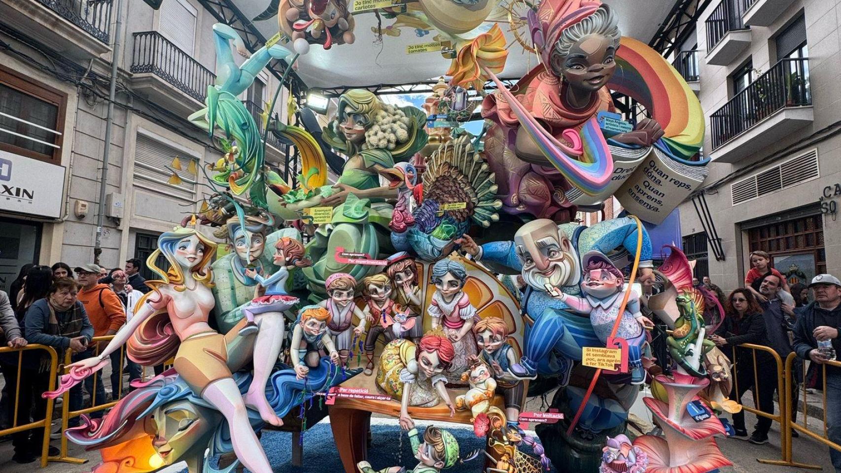 'Ensenyant aprendras'. Ayuntamiento de Valencia